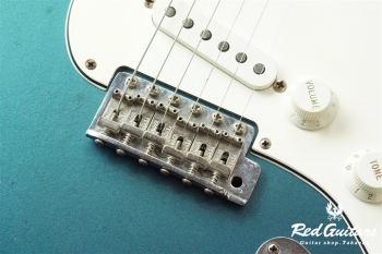 2004 Master Design 1965 Stratocaster Relic Designed by Mark Kendrick - Lake Placid Blue